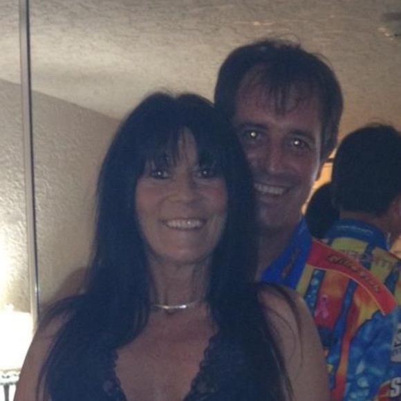 Meet your Posher, Larissa - Picture 1 of 1